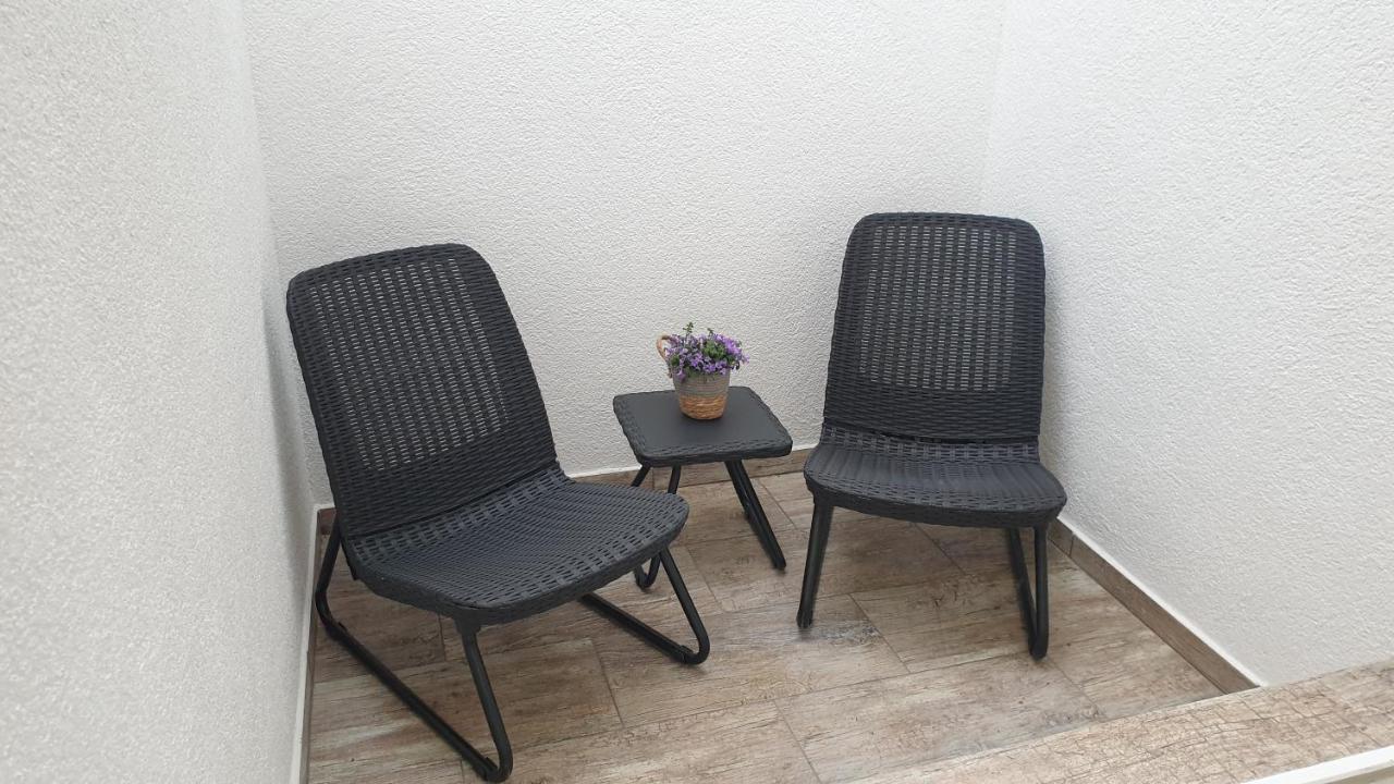 Apartmani Dea Jadranovo Zewnętrze zdjęcie